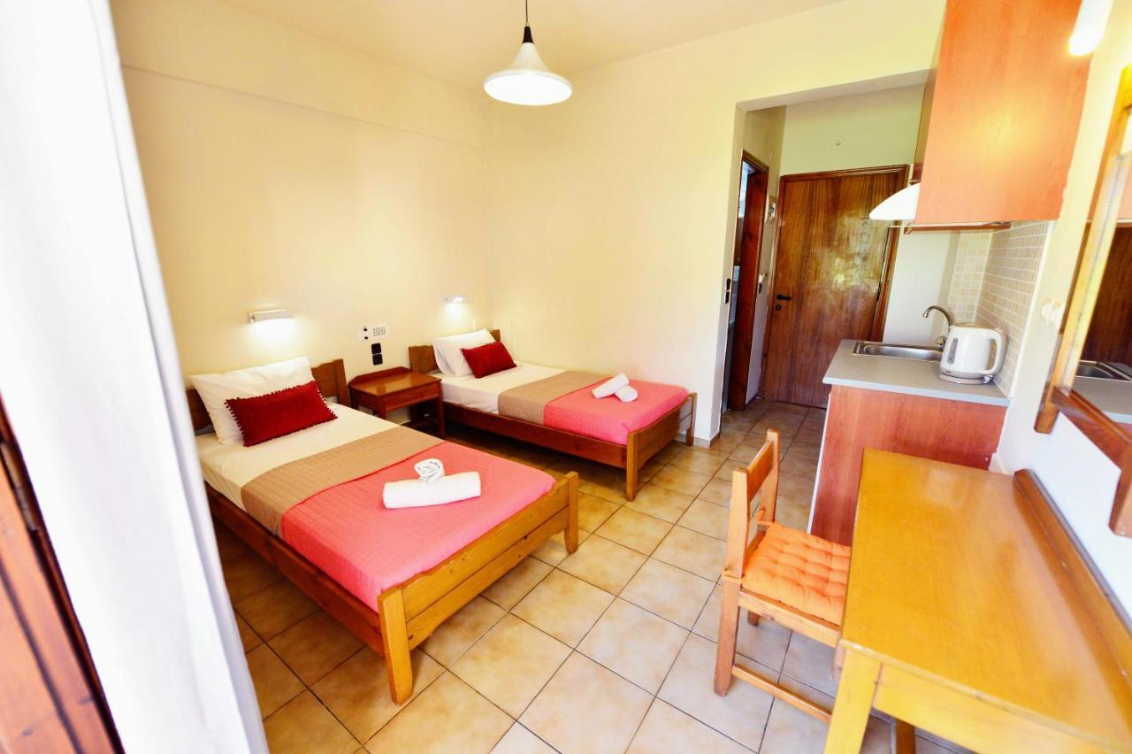 Vergas Hotel Malia Екстериор снимка